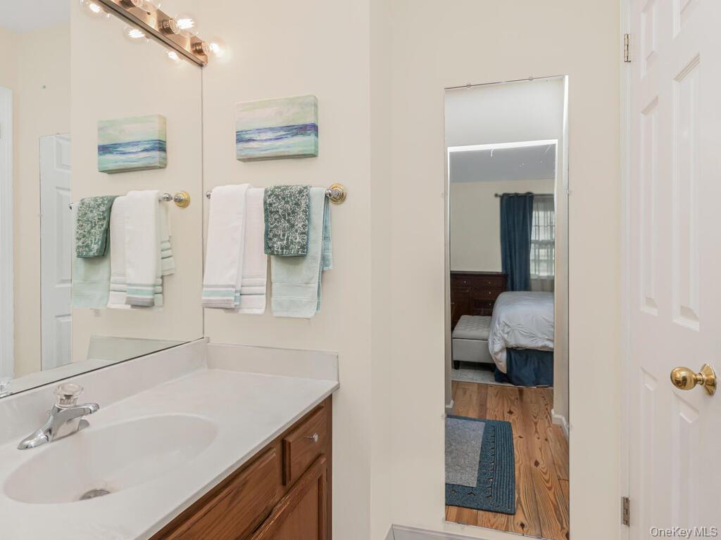 75 Colby Lane Photo 16