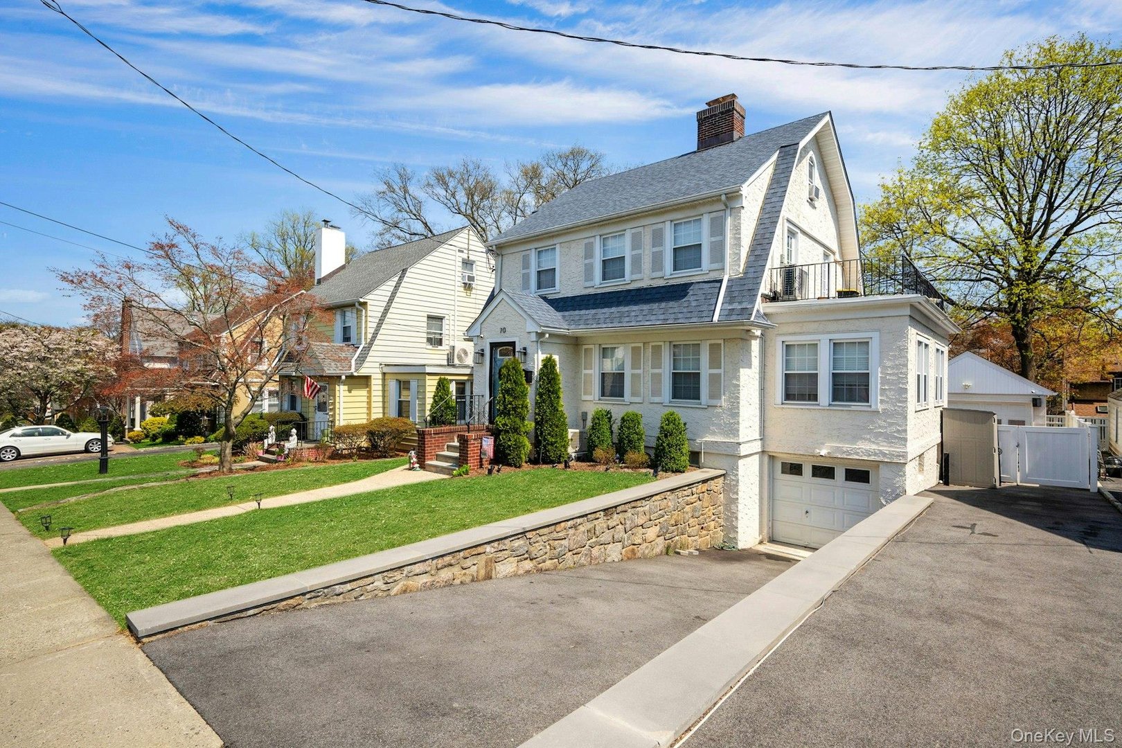 70 Lockwood Avenue Photo 2