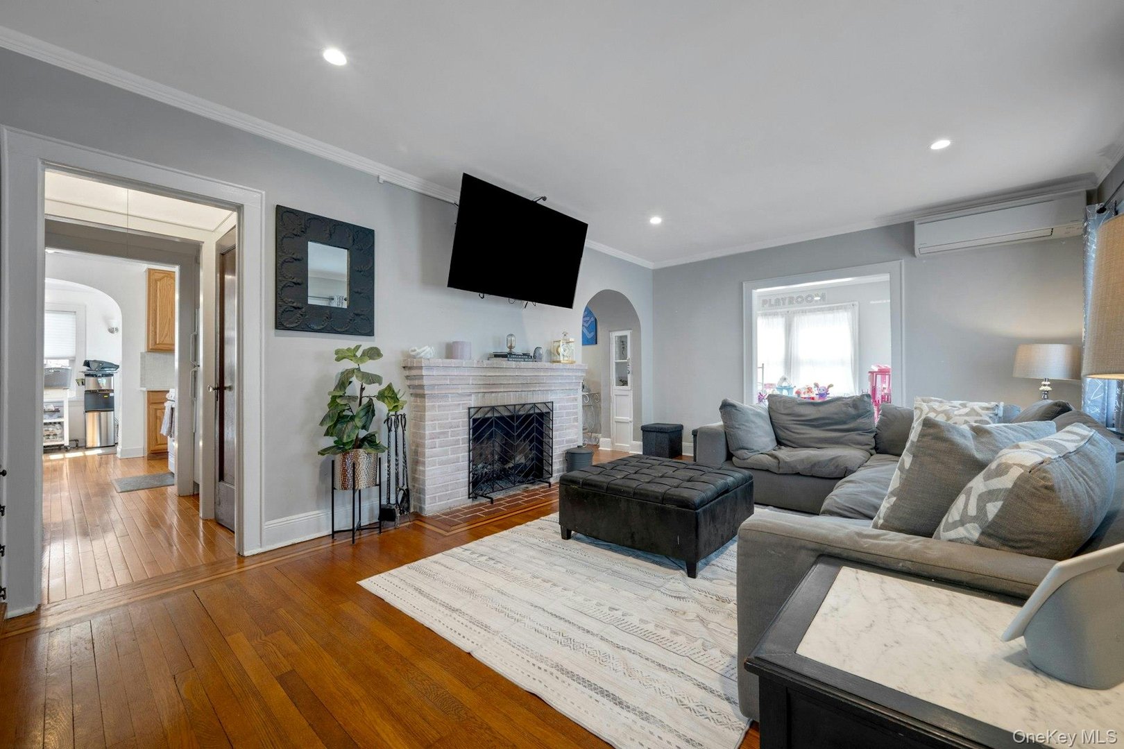 70 Lockwood Avenue Photo 4