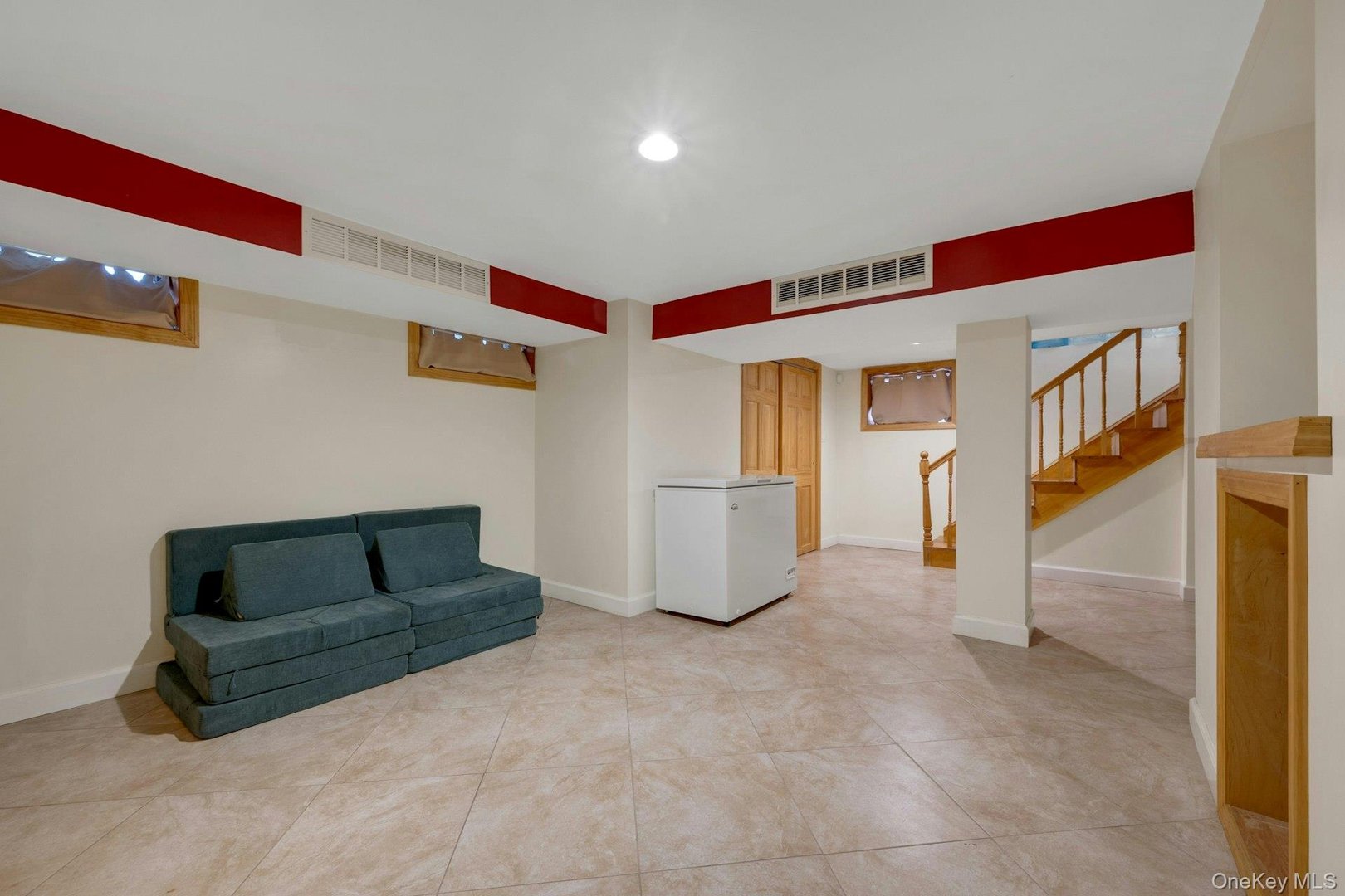 70 Lockwood Avenue Photo 18