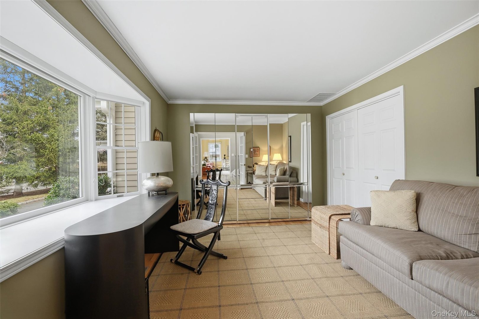 758 King Street Photo 13