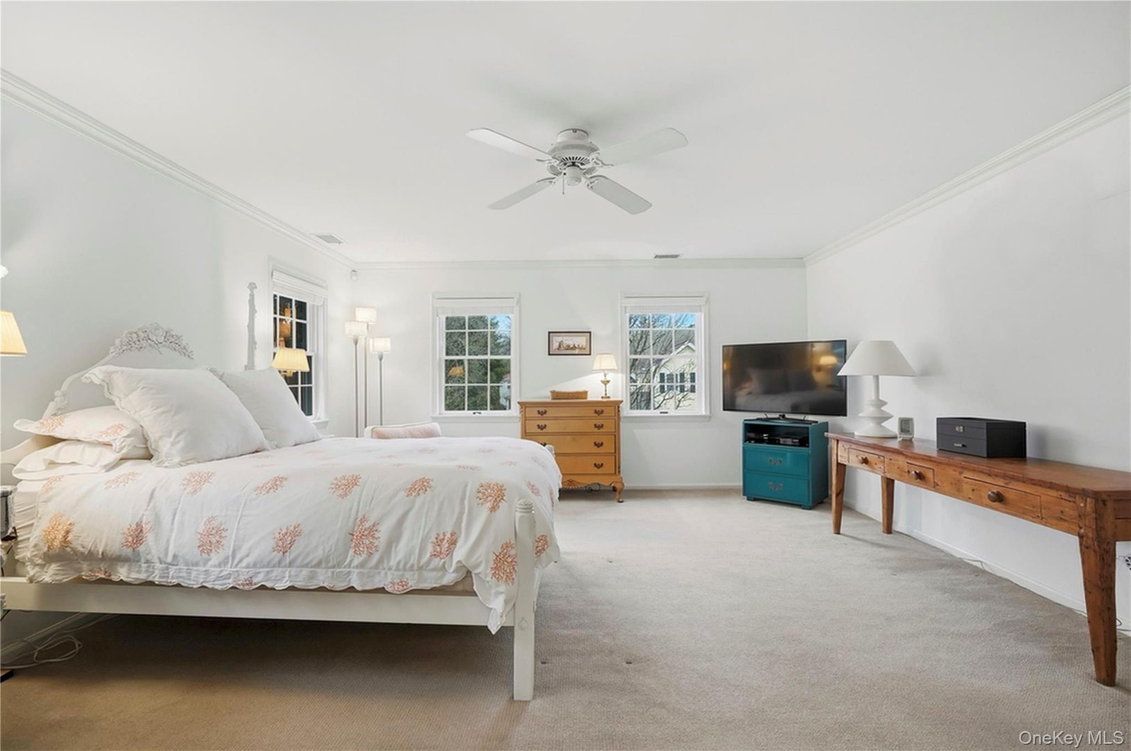 758 King Street Photo 15