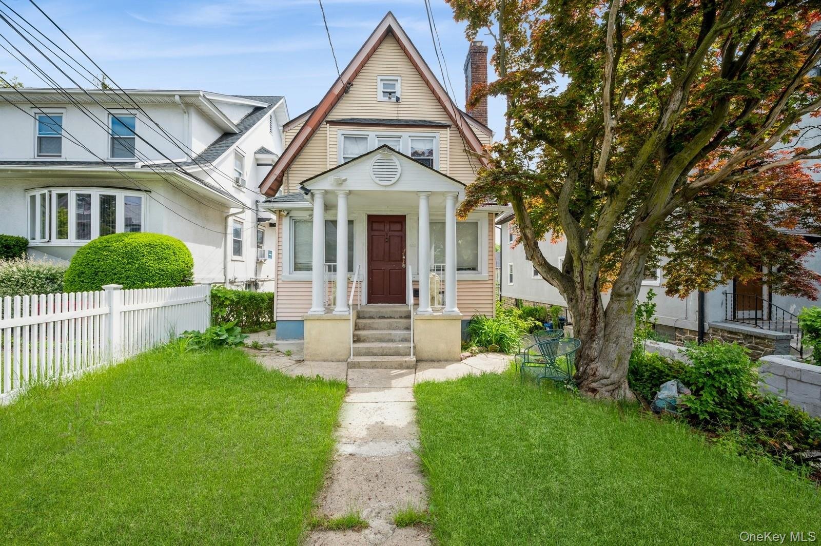 435 S Columbus Avenue Photo 1