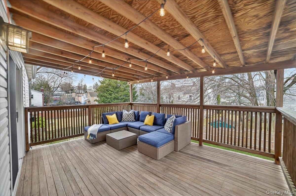 19 N French Avenue Photo 18