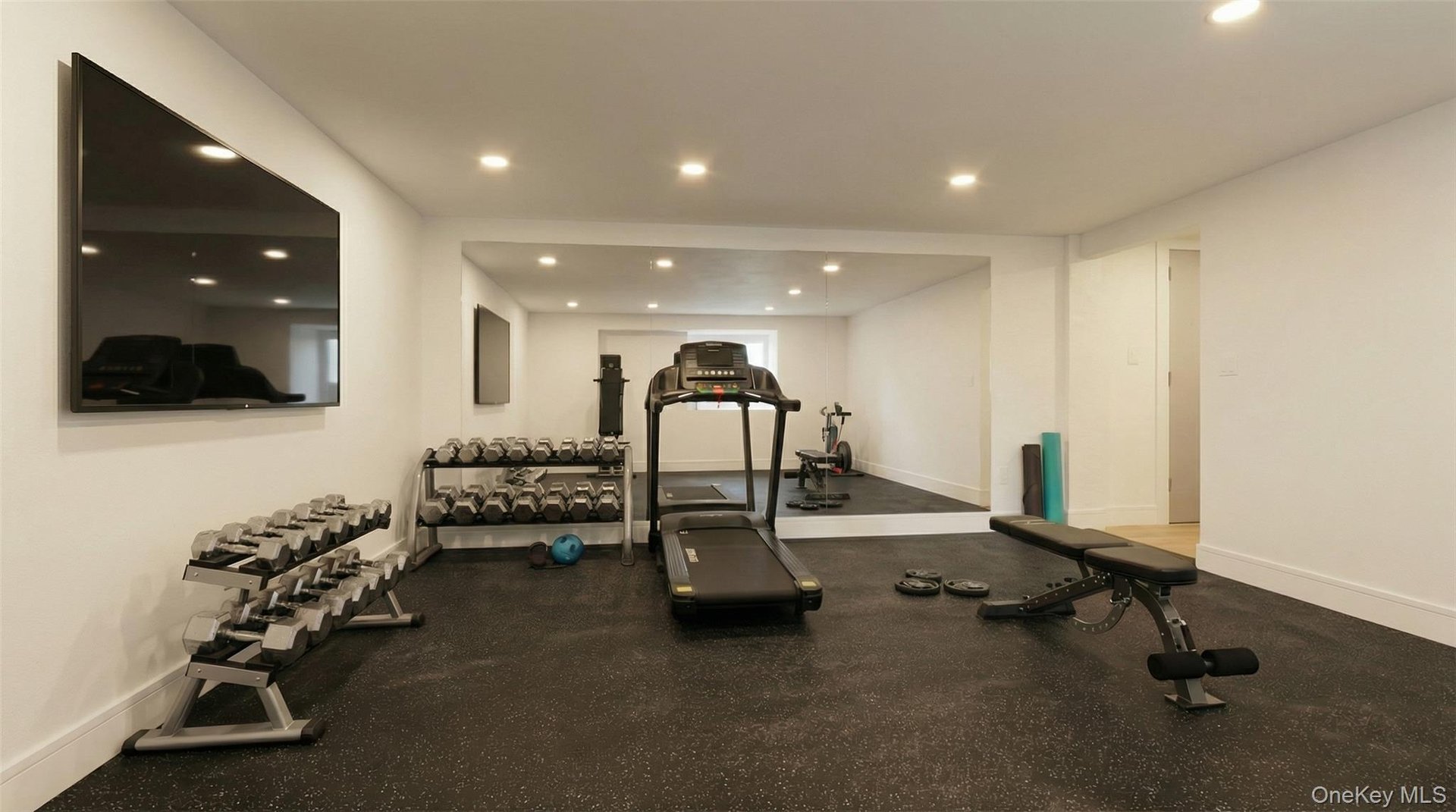 118 Soundview Avenue Photo 40