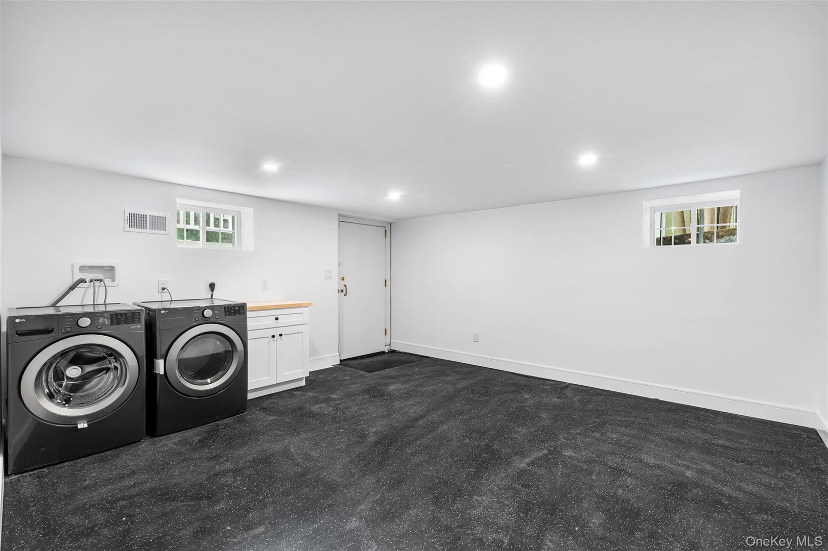 118 Soundview Avenue Photo 39