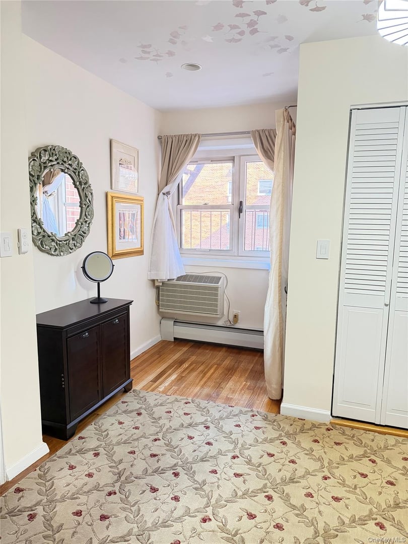 80 E Hartsdale  #621 Photo 11