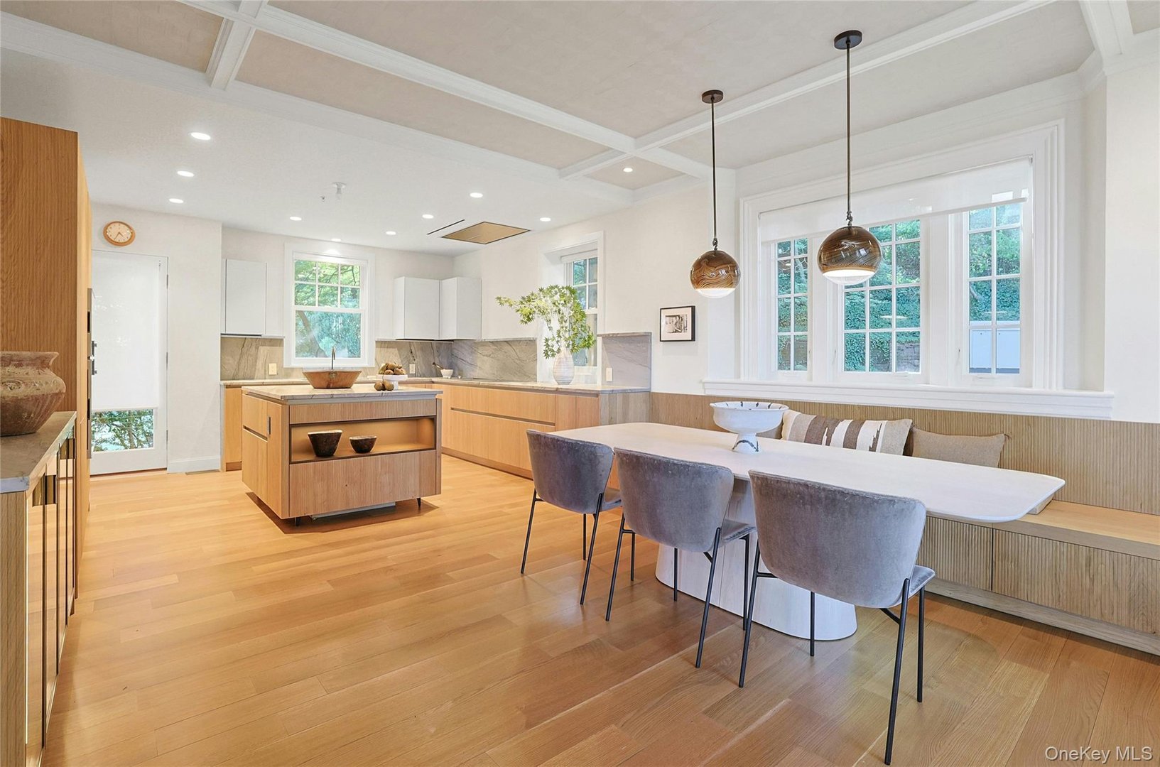 1 Washington Avenue Photo 12