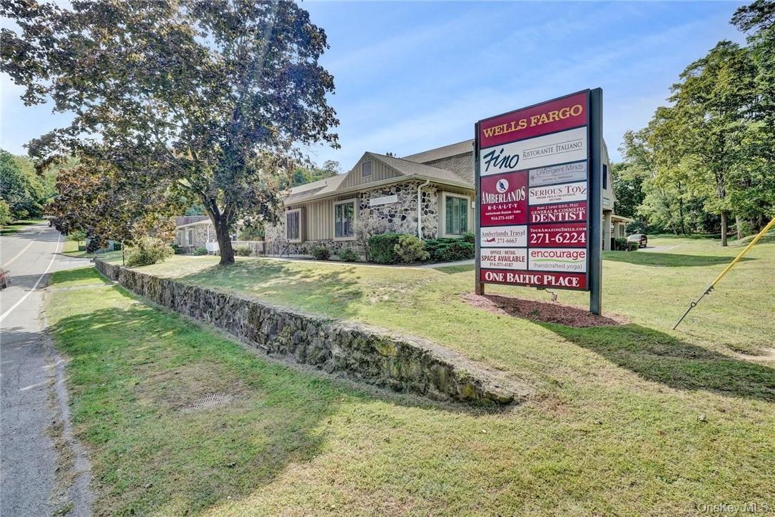 1 Baltic Place Photo 7