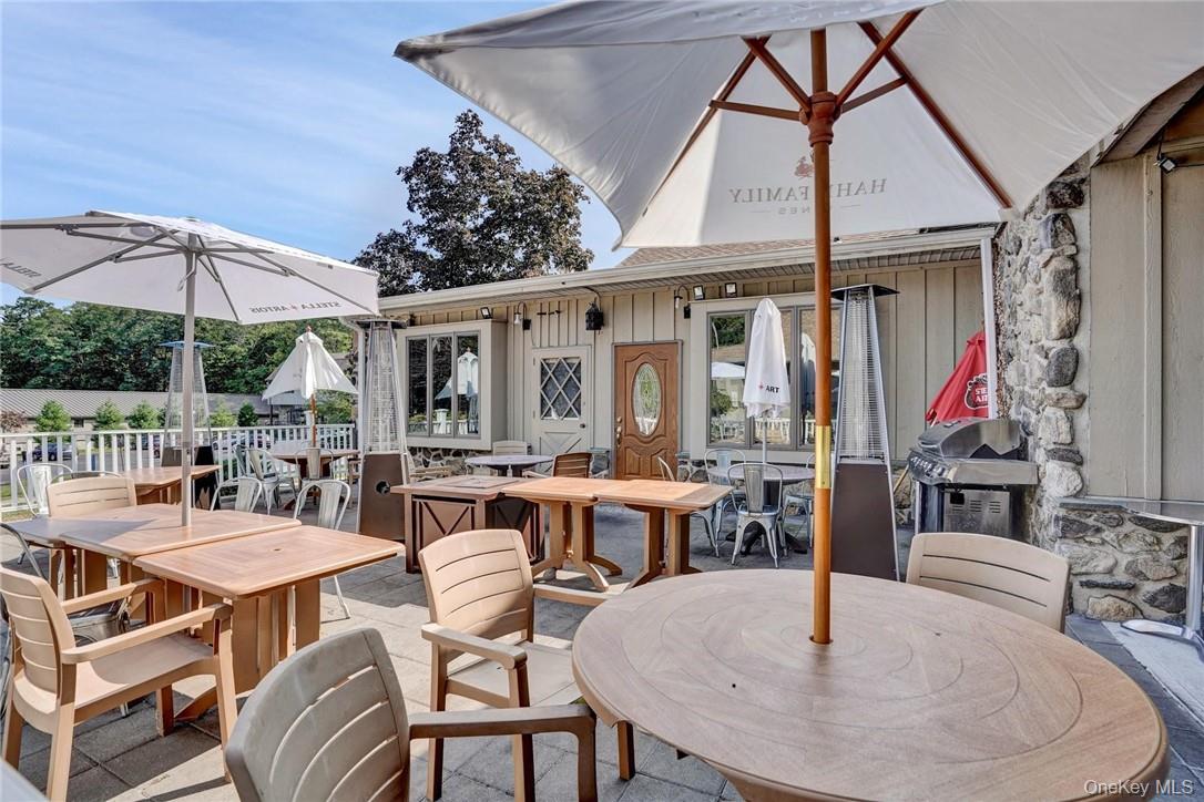 1 Baltic Place Photo 11