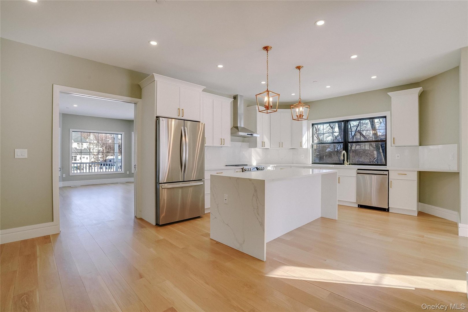 80 Brookdale Avenue Photo 4