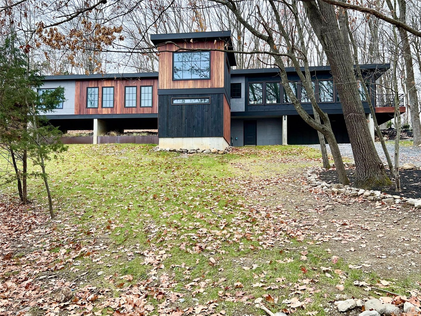 490 Old State Route 82 Photo 28