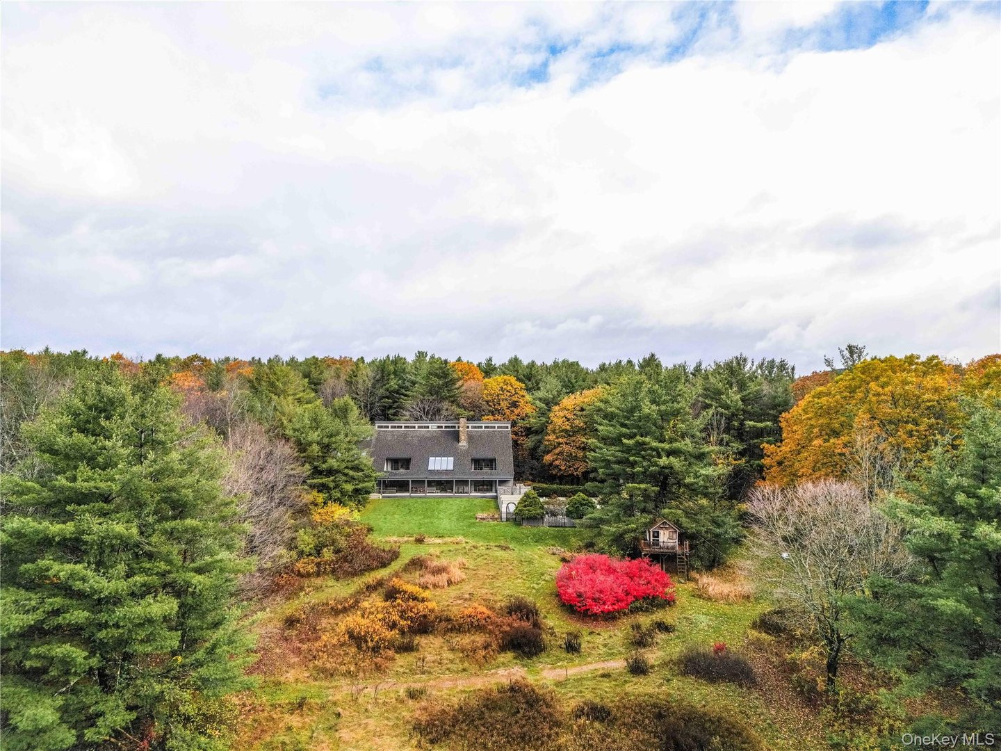 126 Shaker Ridge Drive Photo 1