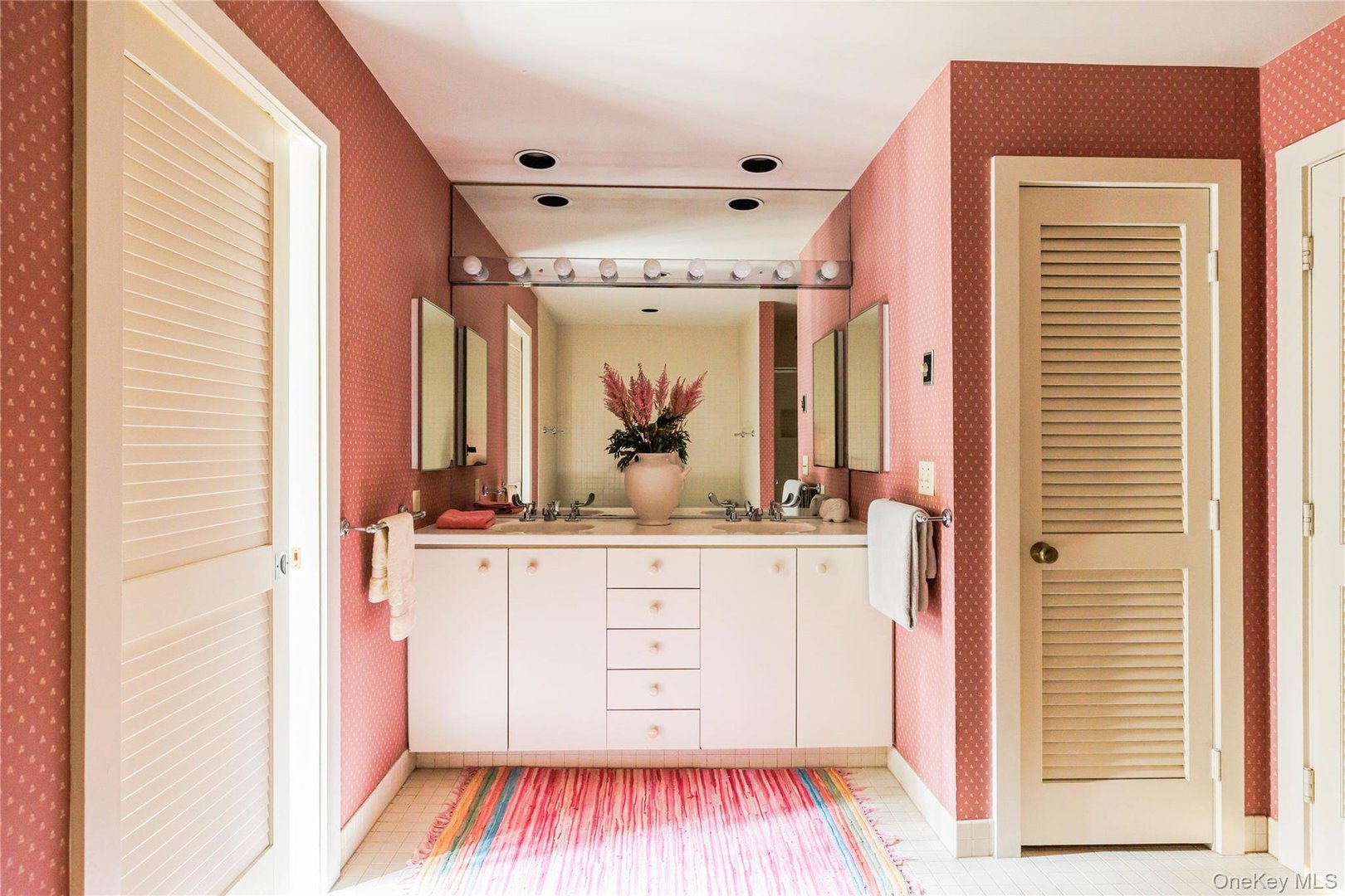 126 Shaker Ridge Drive Photo 24