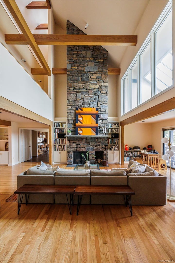 126 Shaker Ridge Drive Photo 18