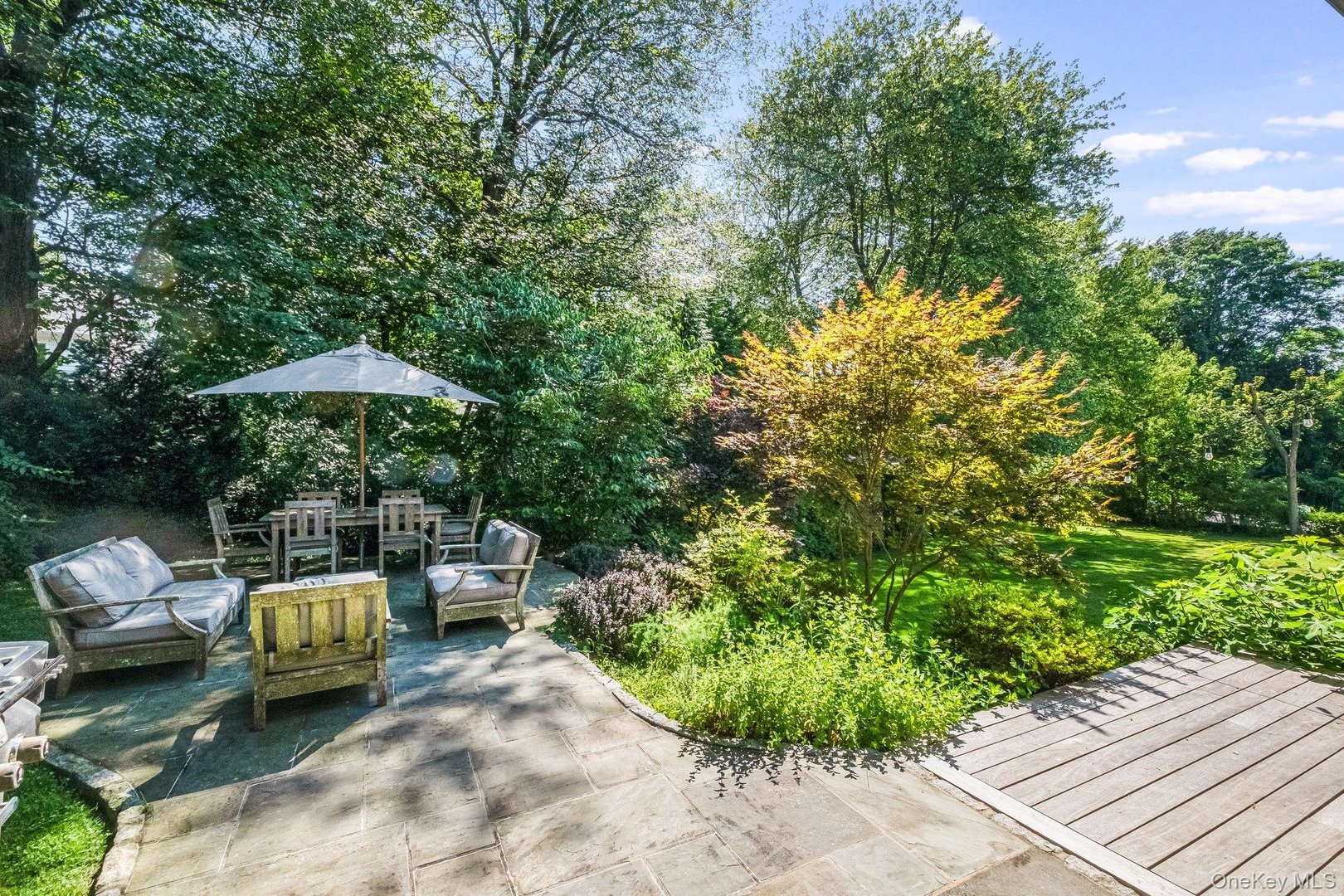 9 Thomas Lane Photo 28