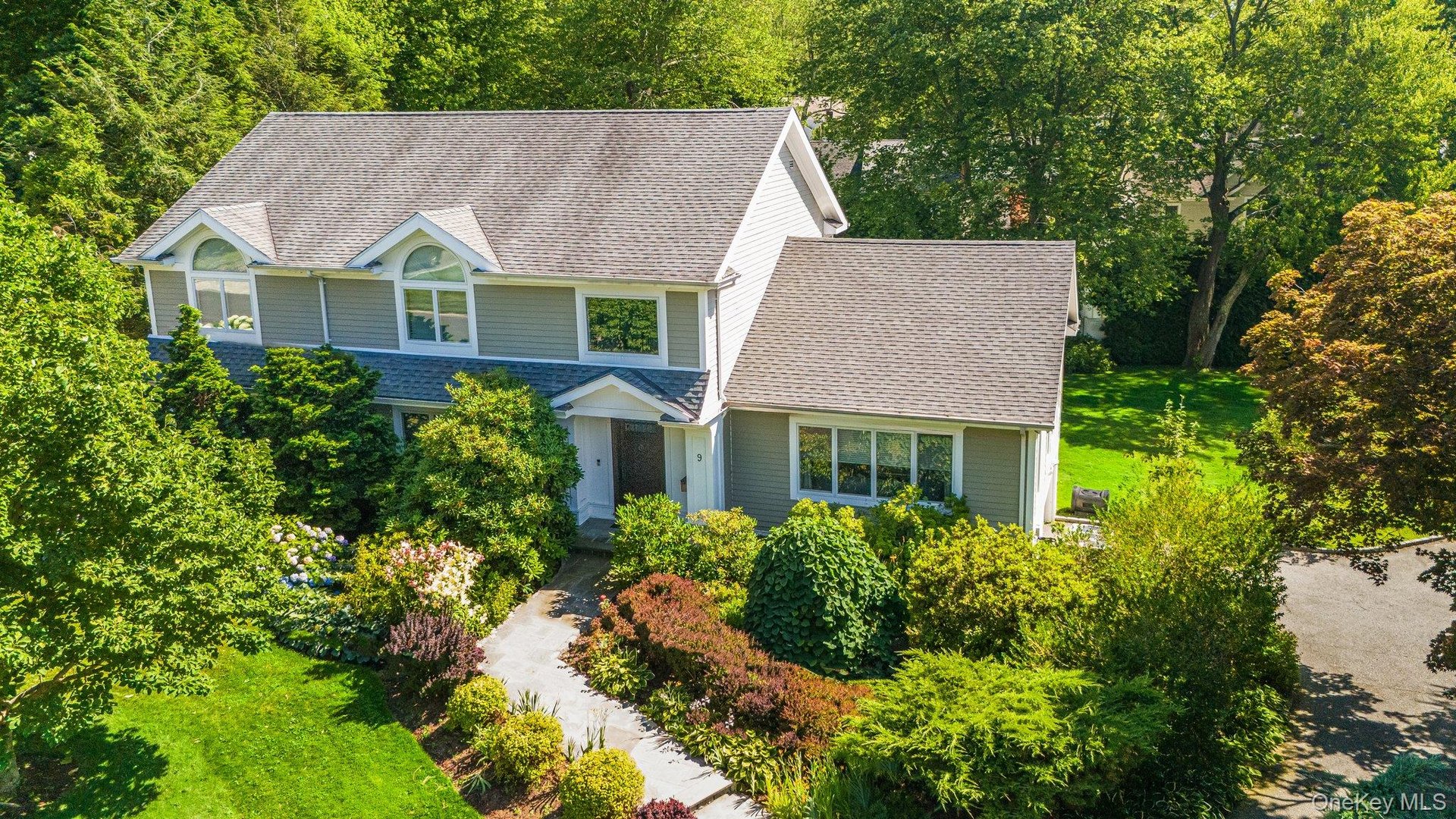 9 Thomas Lane Photo 32