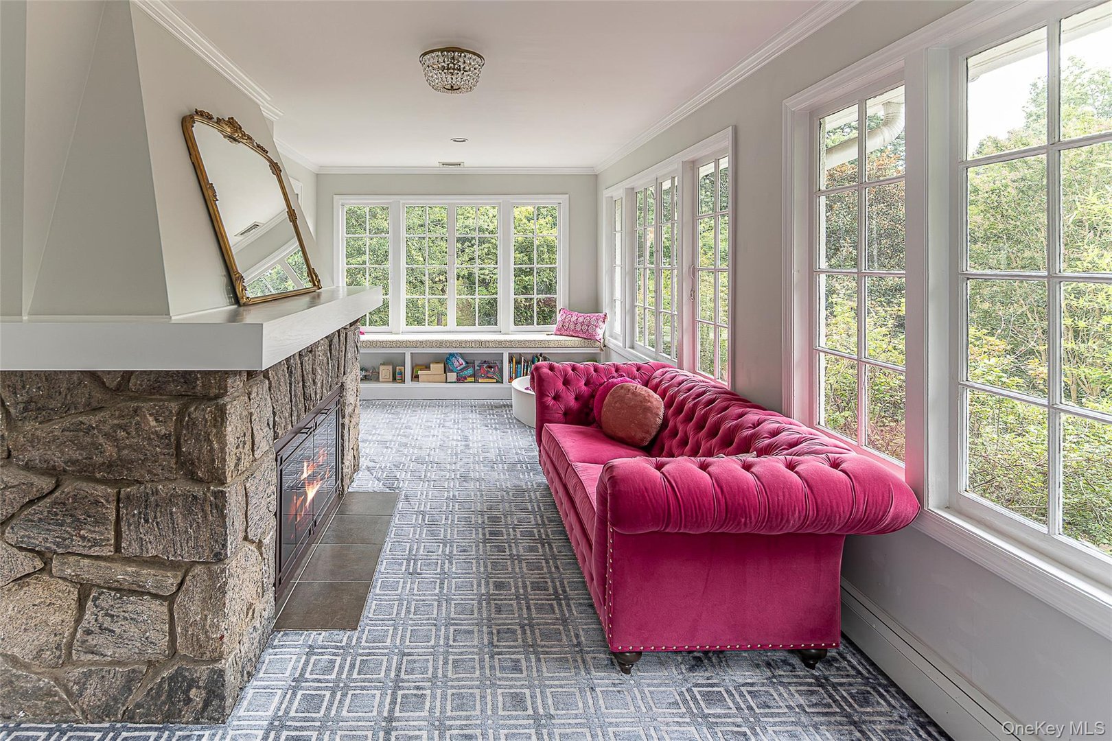 119 Pondfield Road W Photo 11