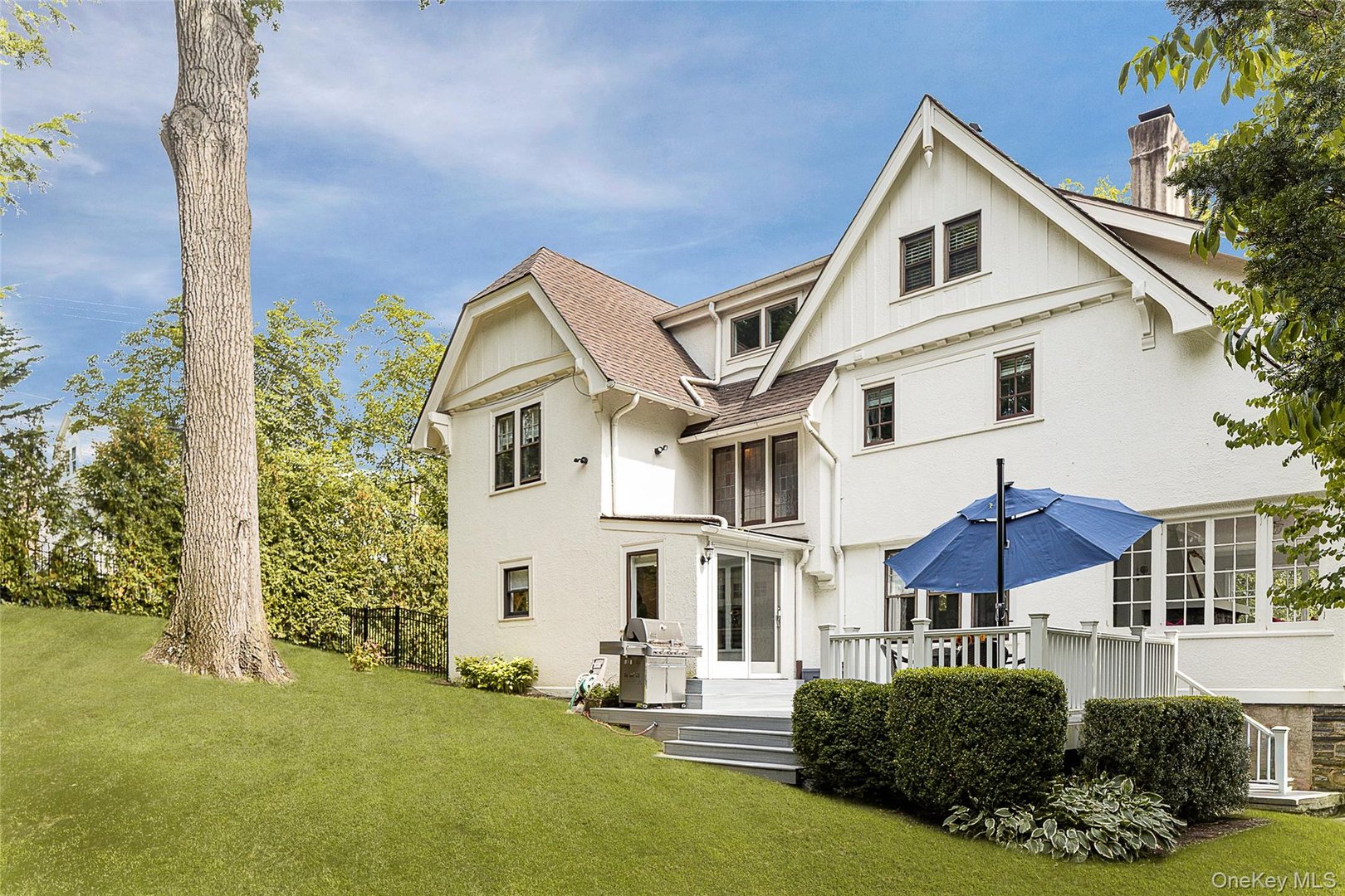 119 Pondfield Road W Photo 42