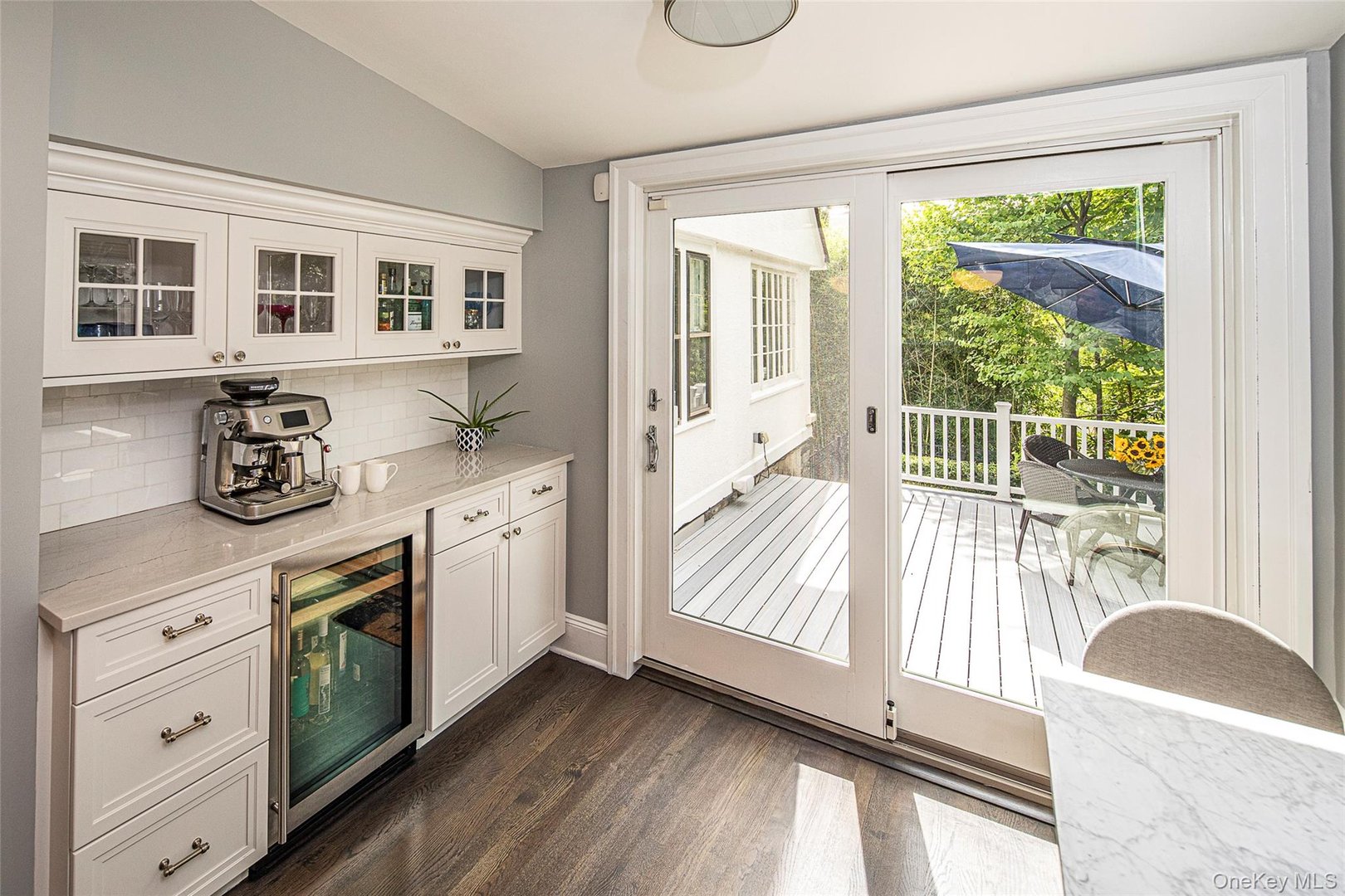 119 Pondfield Road W Photo 16