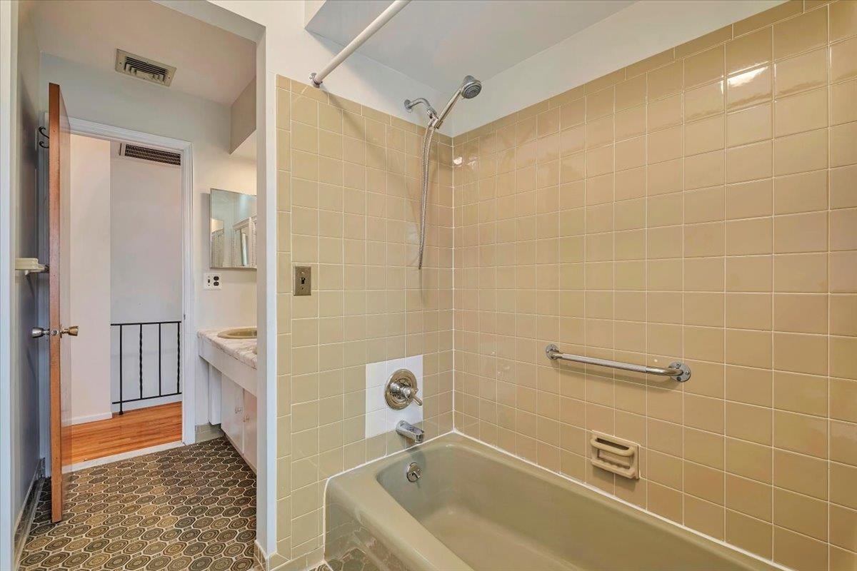 2276 Crompond Road Photo 25