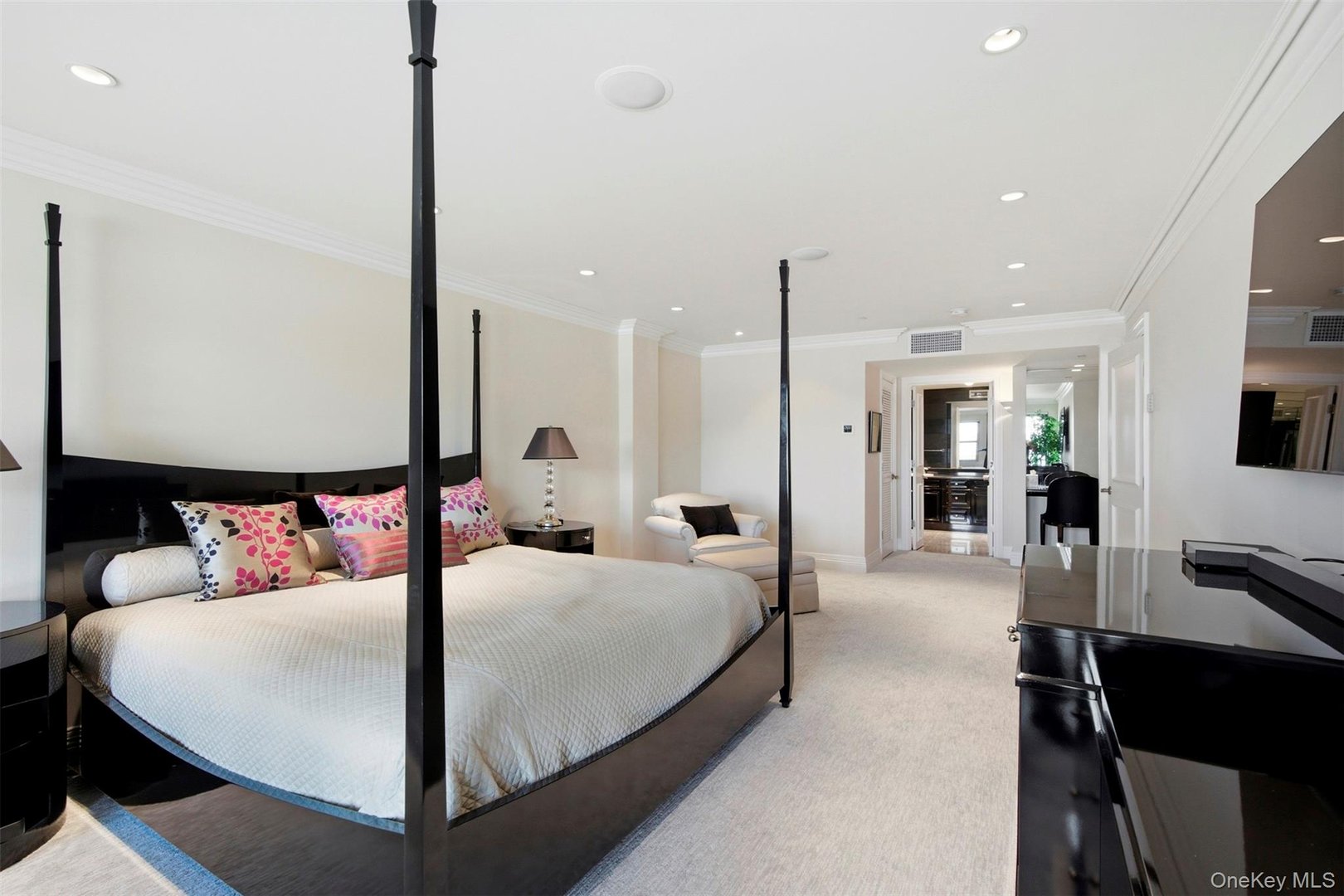 401 Harbor Cove Photo 17