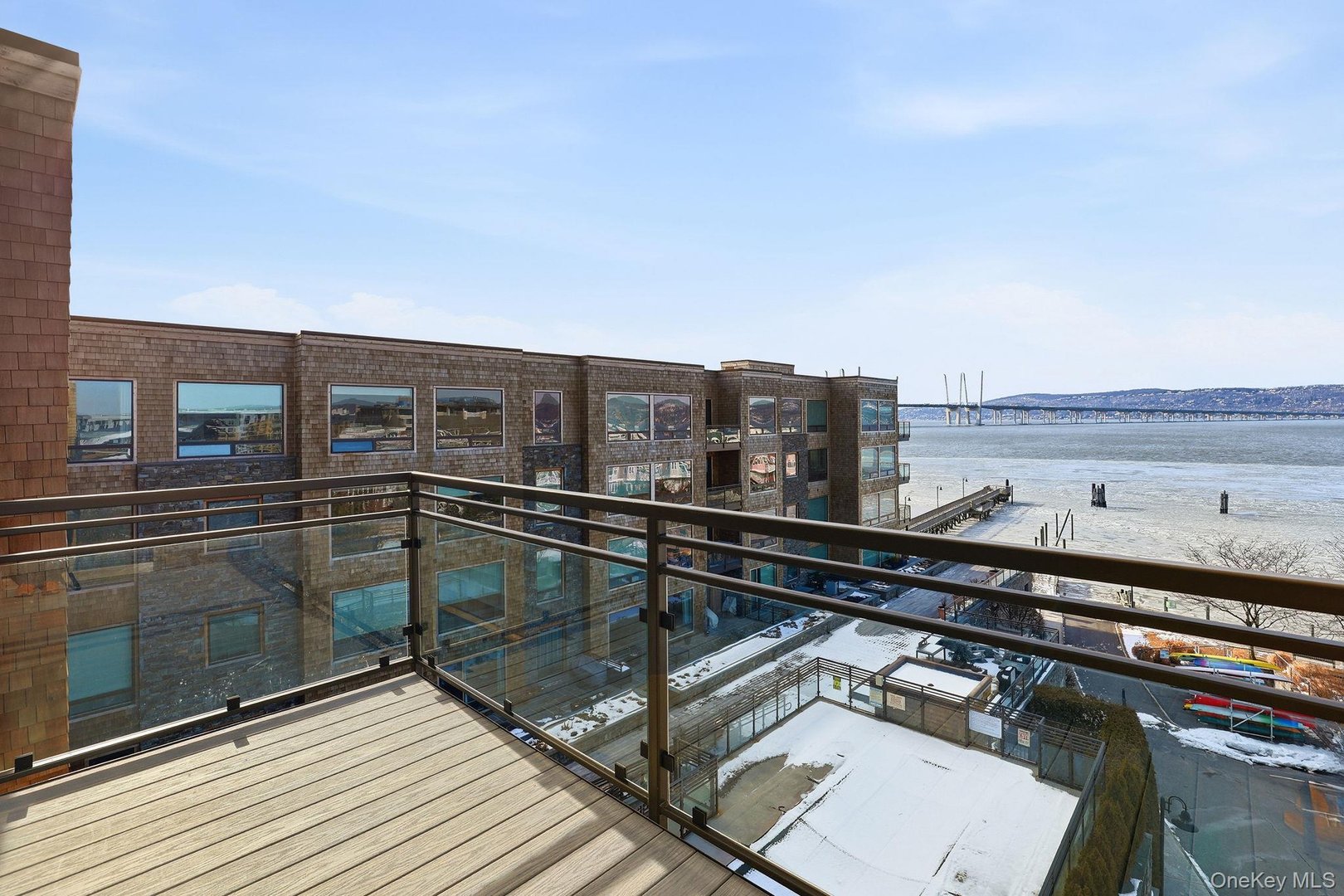 11 River Street  #415 Photo 30