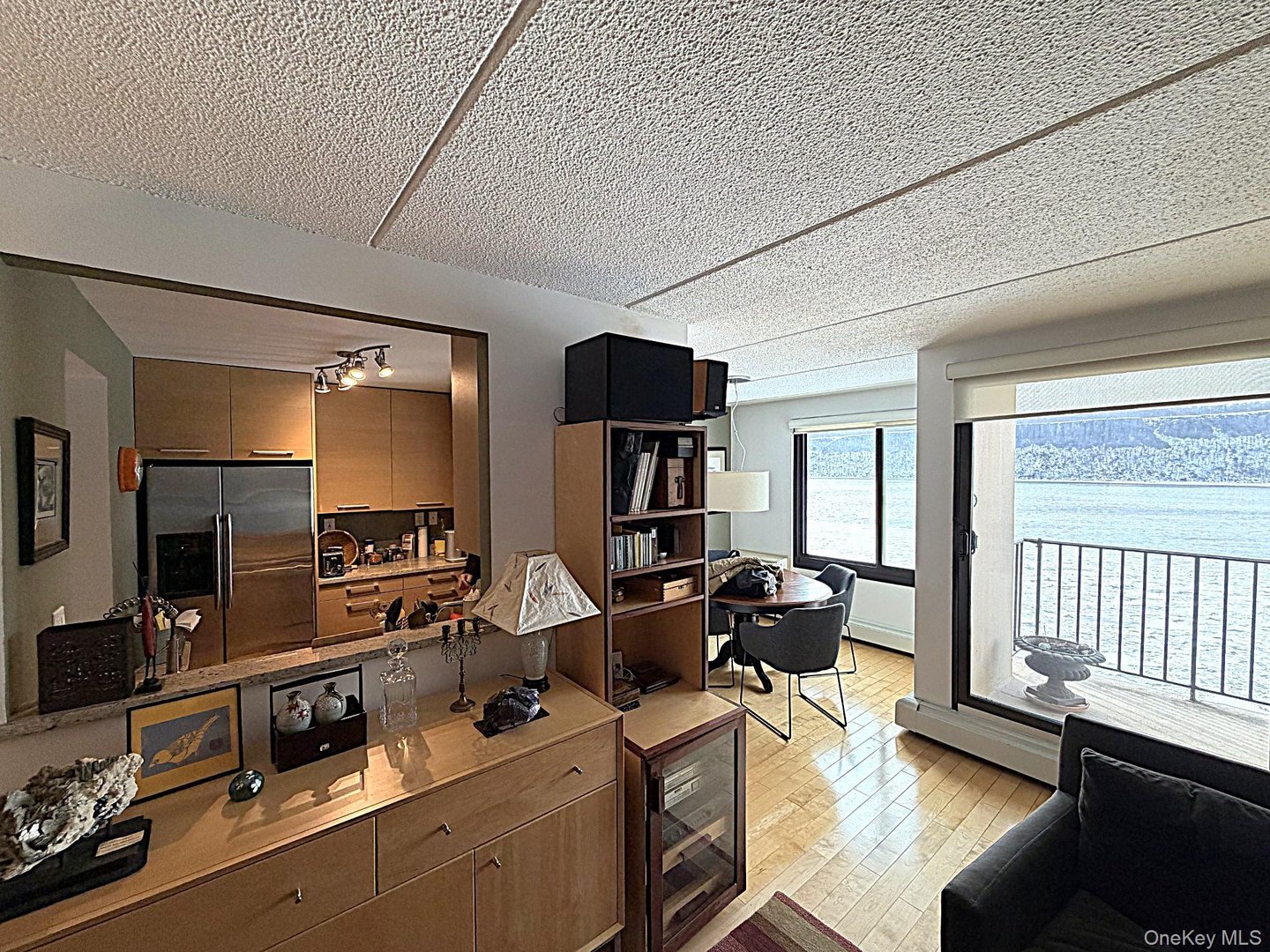 1155 Warburton Avenue  #9T Photo 19