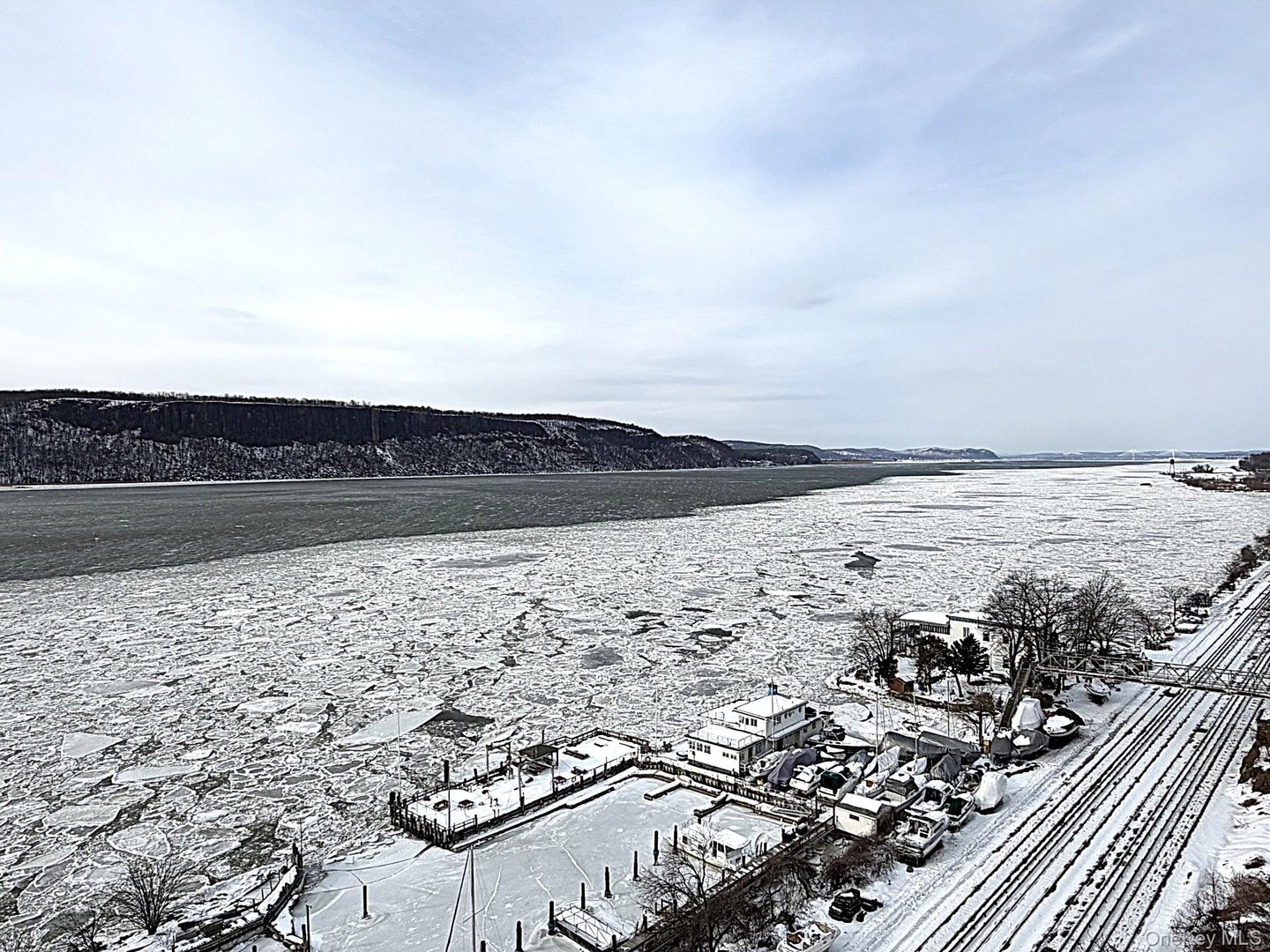 1155 Warburton Avenue  #9T Photo 29