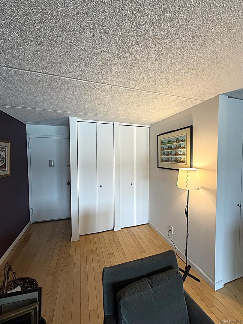 1155 Warburton Avenue  #9T Photo 17