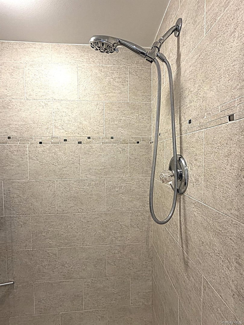 1155 Warburton Avenue  #9T Photo 16