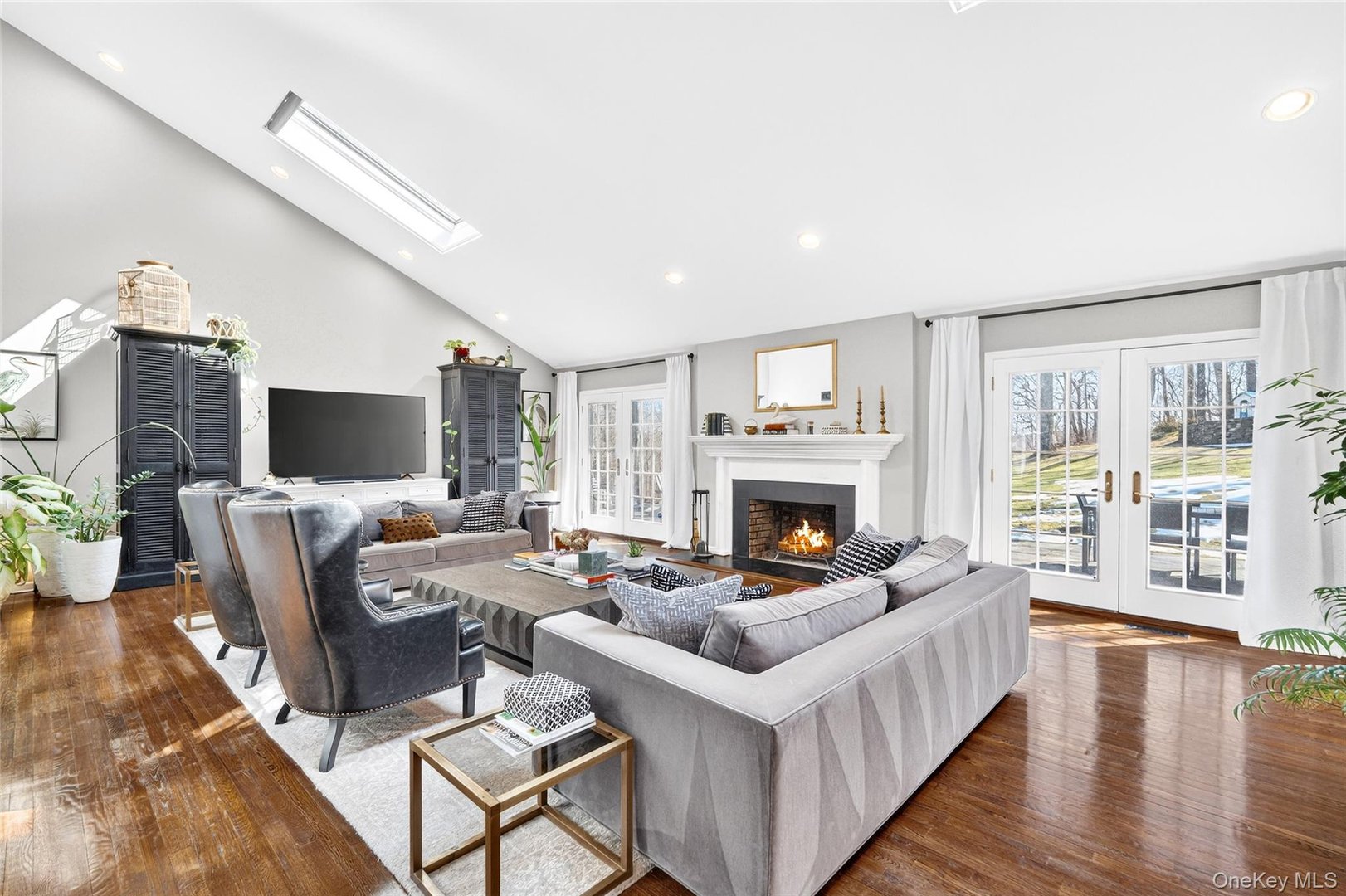 18 Reynolds Lane Photo 8