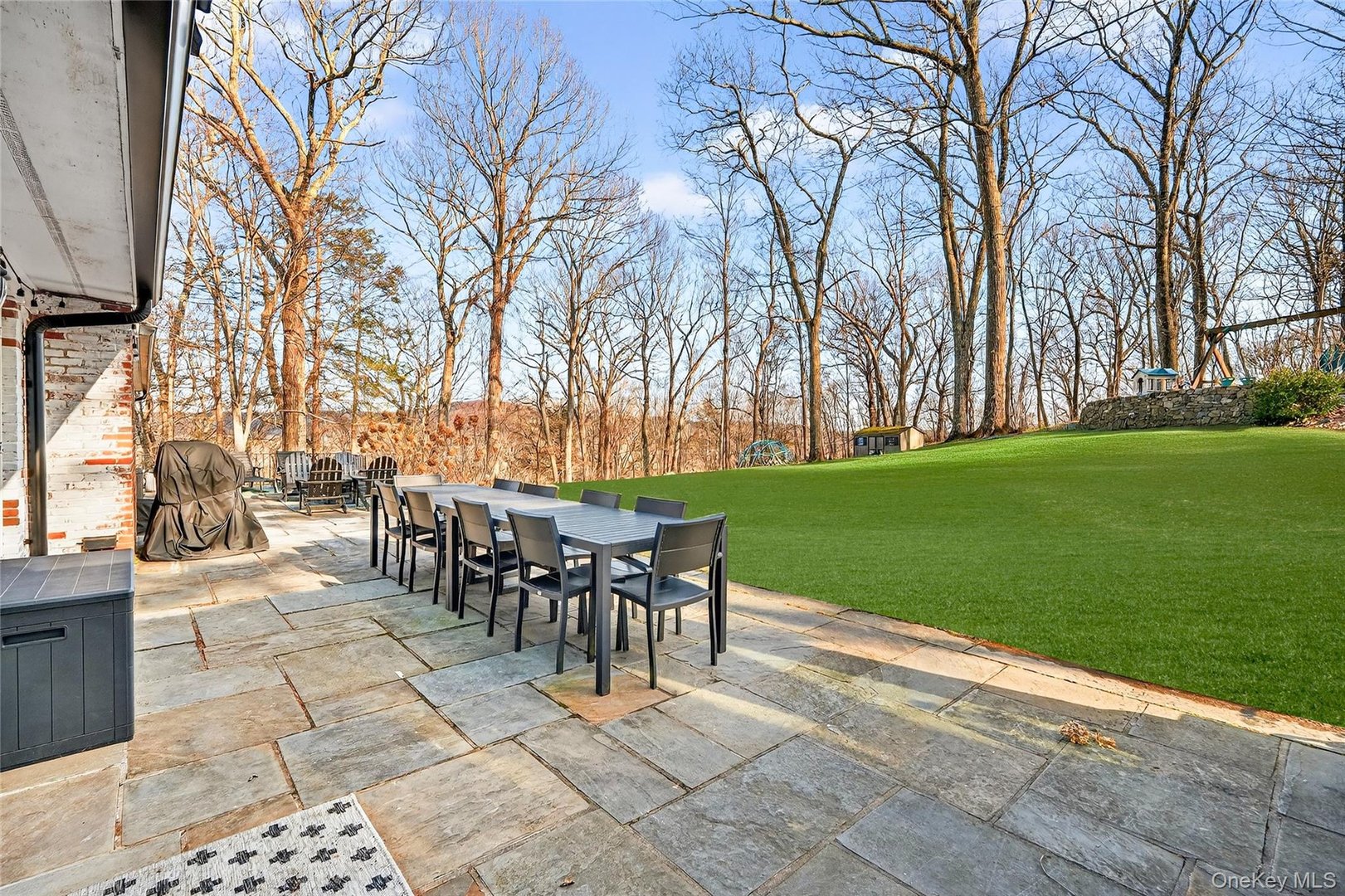 18 Reynolds Lane Photo 44