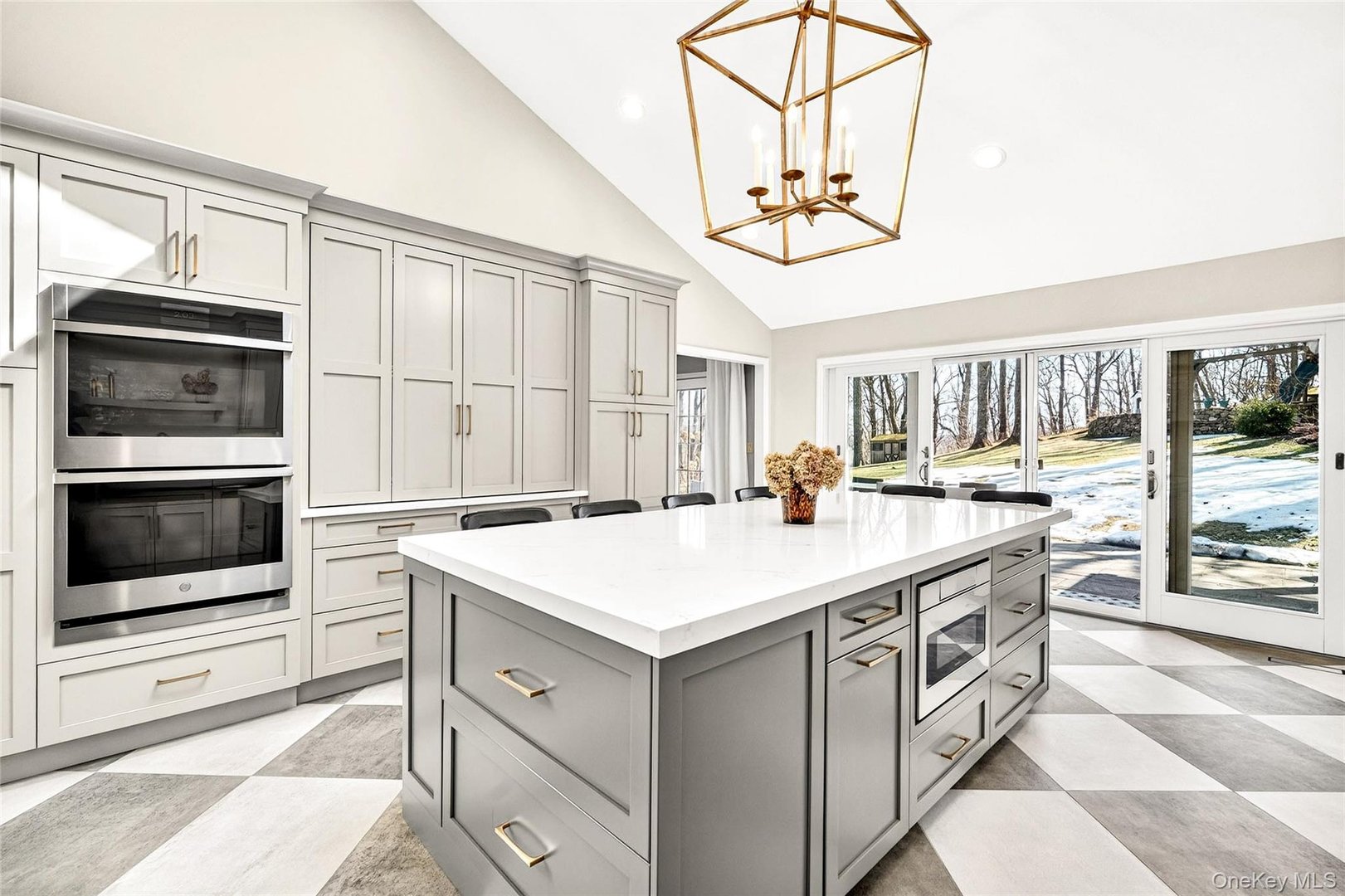 18 Reynolds Lane Photo 16