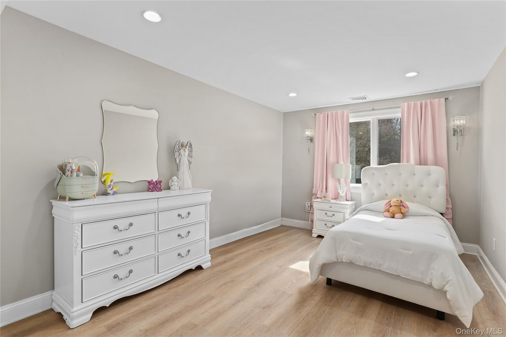 20 Oscaleta Road Photo 22