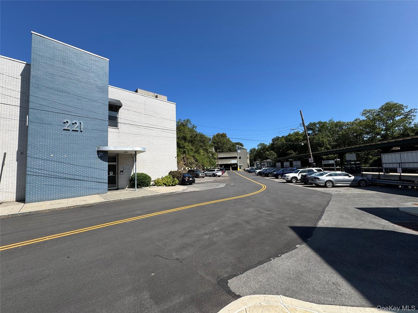 221 E Hartsdale Avenue Photo 5