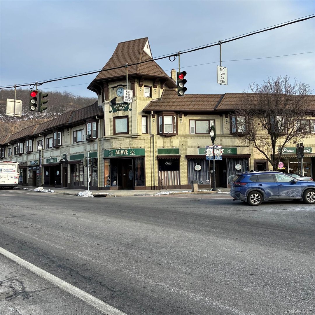 90-100 Orange Avenue Photo 1