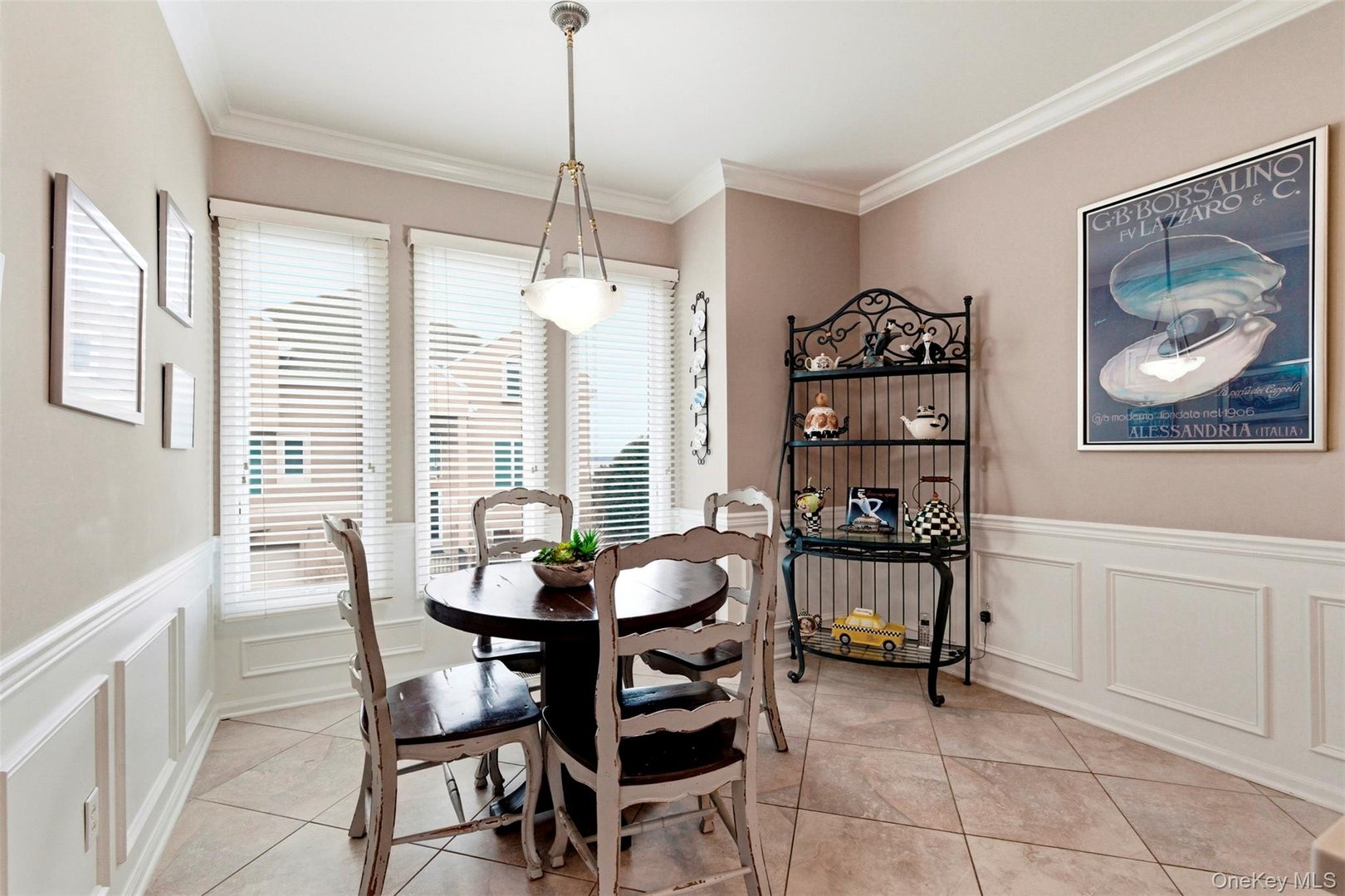 403 Gair Street Photo 15