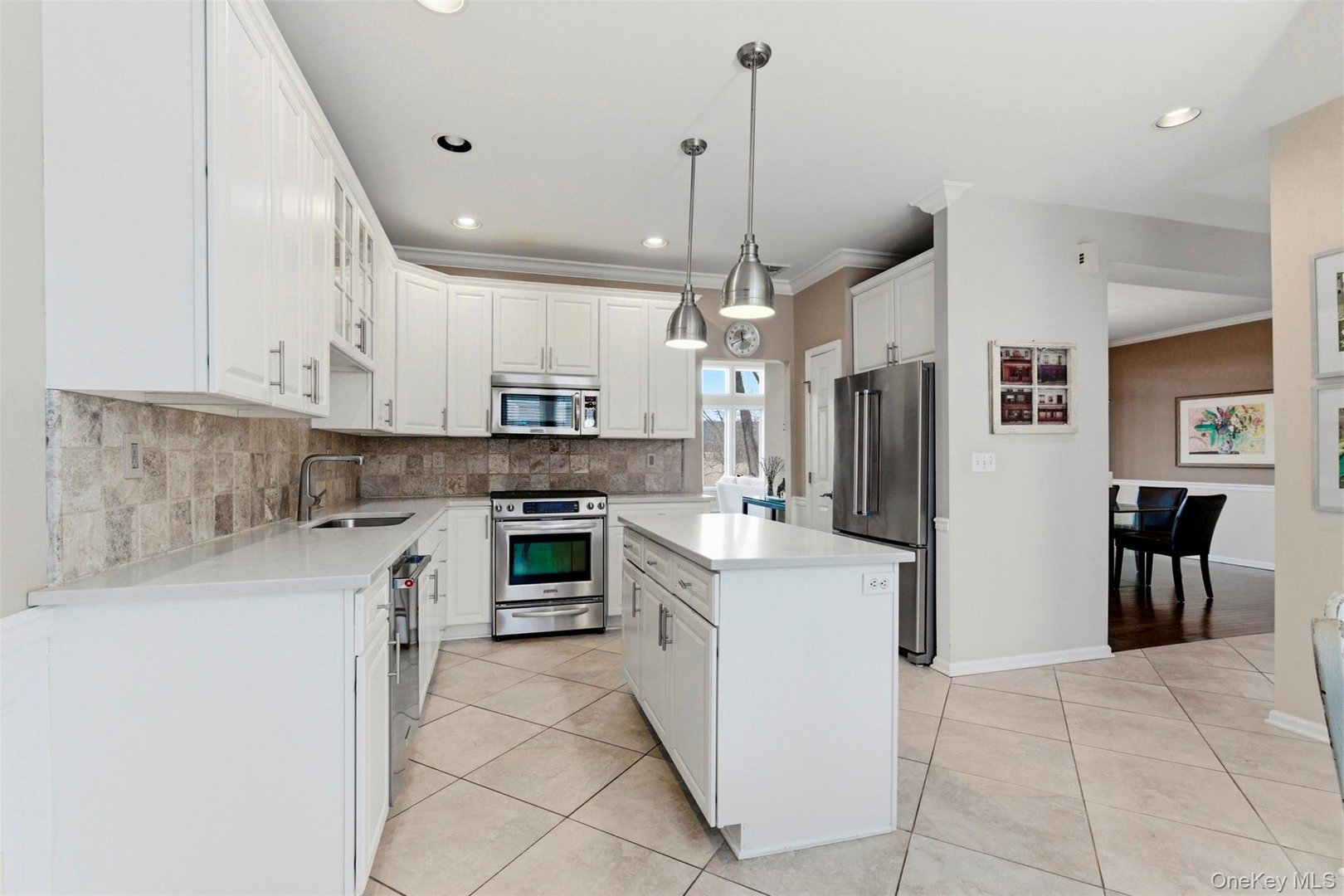 403 Gair Street Photo 13