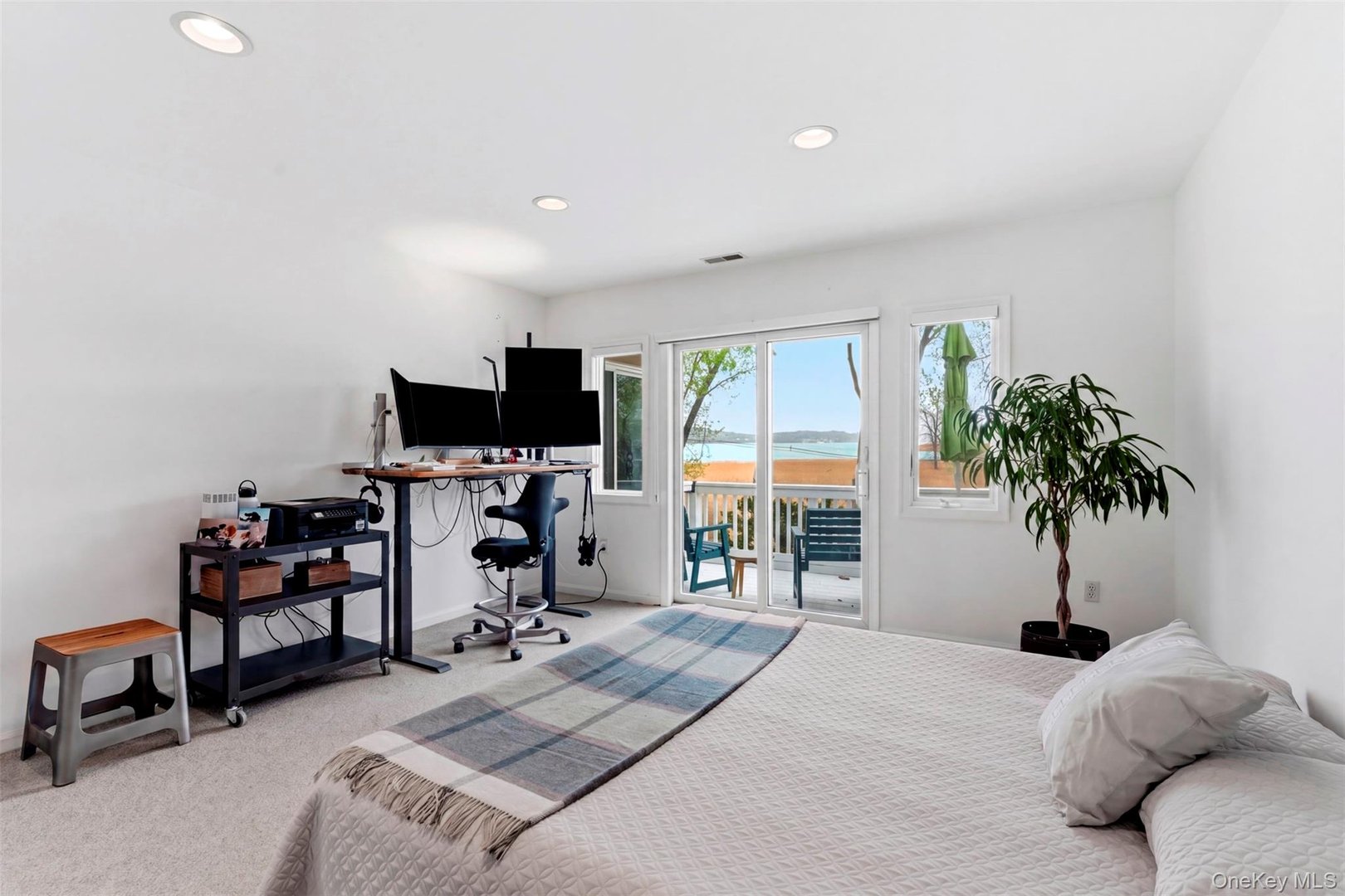 306 Gair Street Photo 22