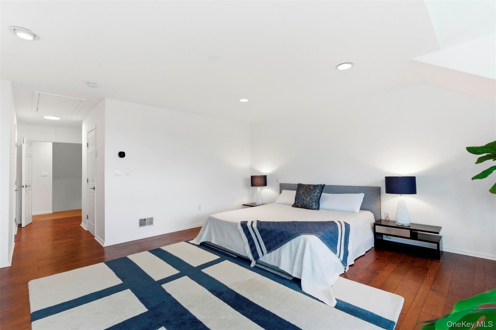 306 Gair Street Photo 19