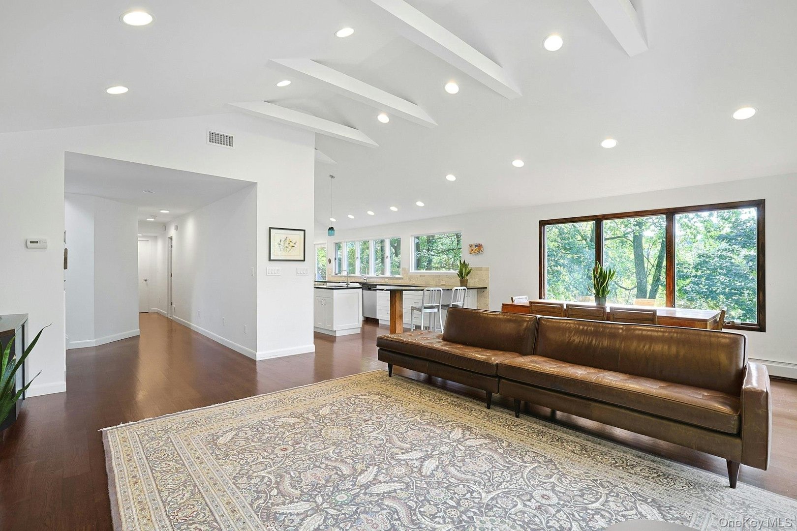 35 Alta Vista Circle Photo 3