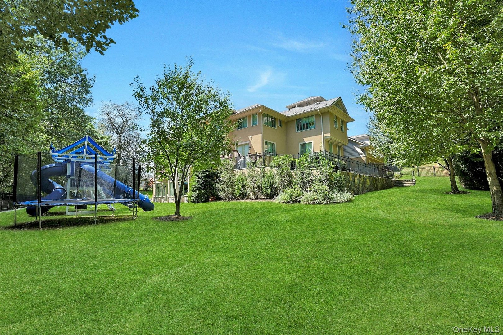 27 Dearman Close Photo 38