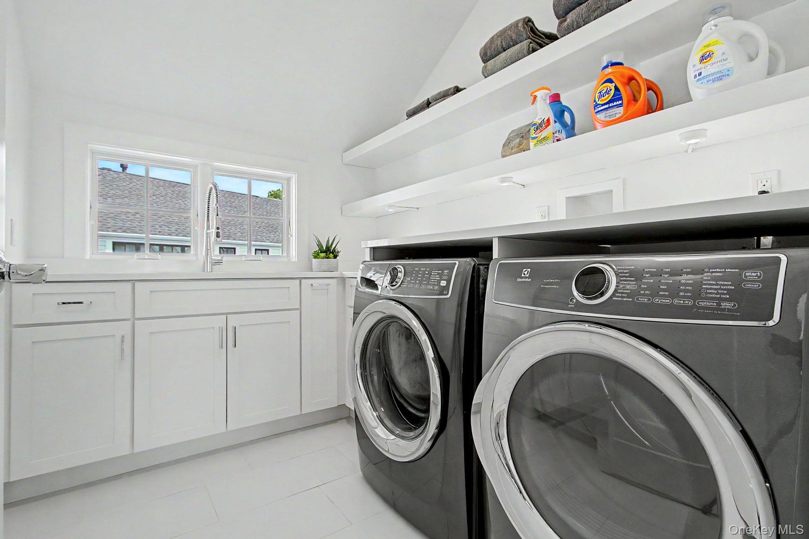 4 Primrose Lane Photo 35