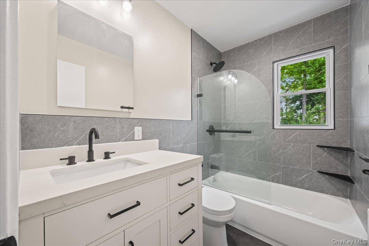 45 N Perkins Avenue Photo 18