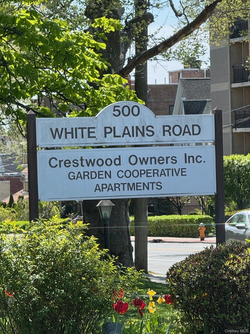 8 Leewood Circle  #5R Photo 15