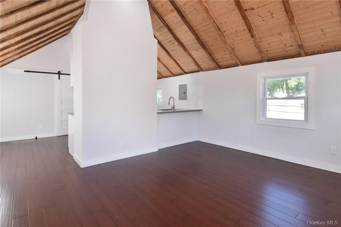 292 Farragut Avenue #2 Photo 4