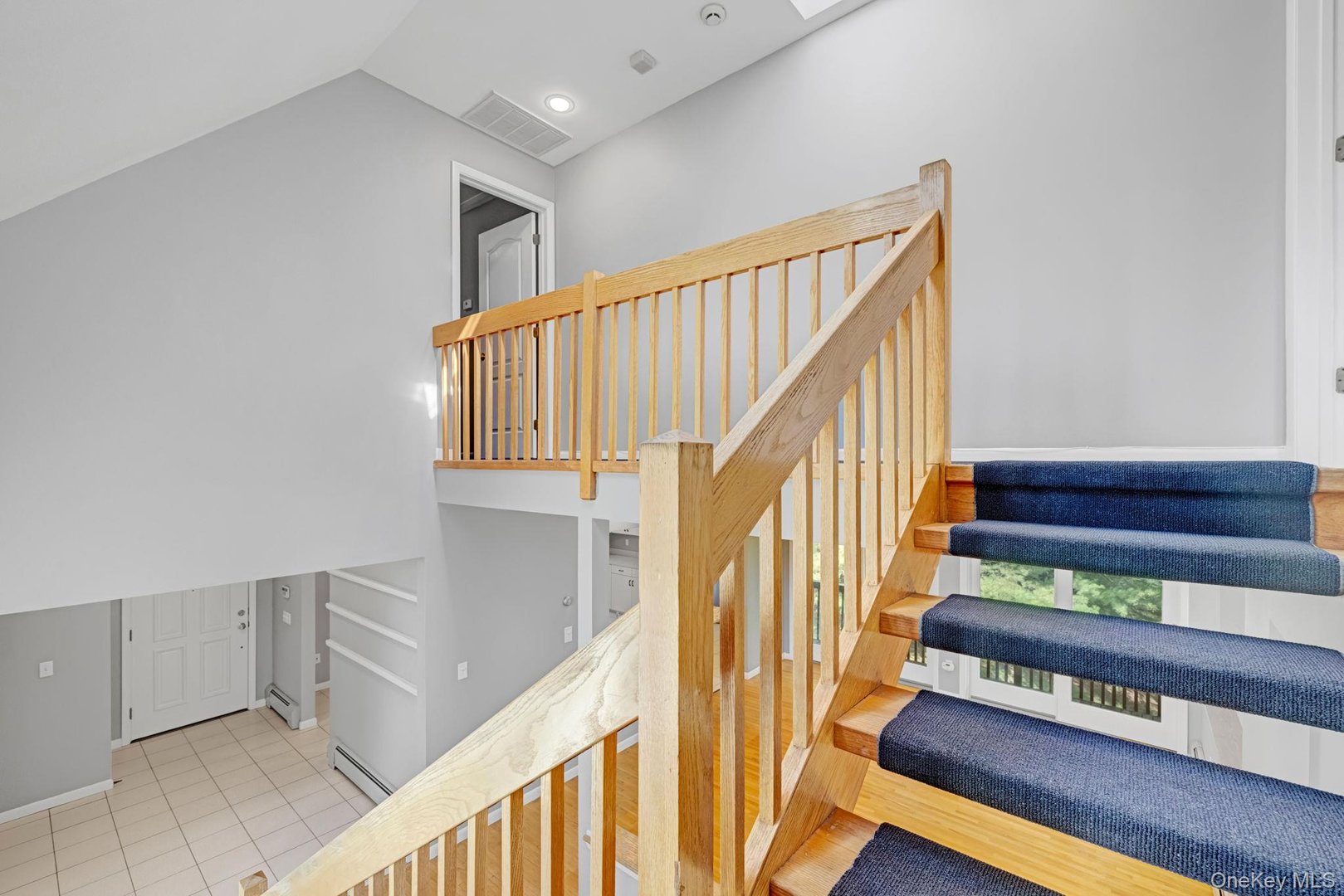 699 Route 9W S Photo 22