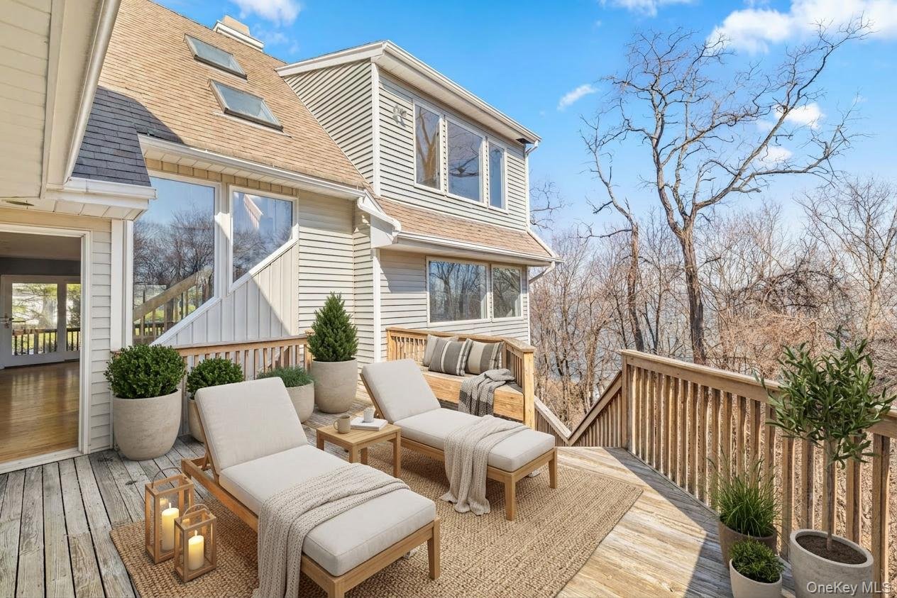 699 Route 9W S Photo 5