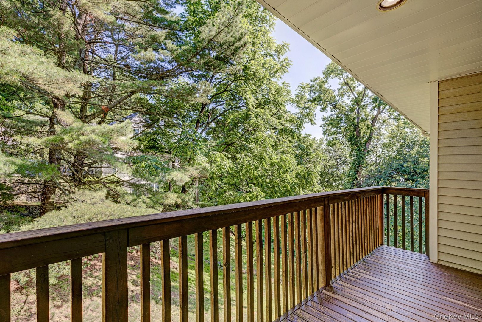 699 Route 9W S Photo 36